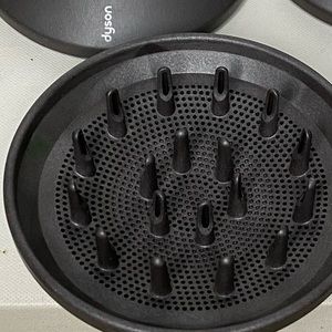 ONE Dyson Diffuser attachment.